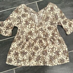 2 Hearts blouse size large